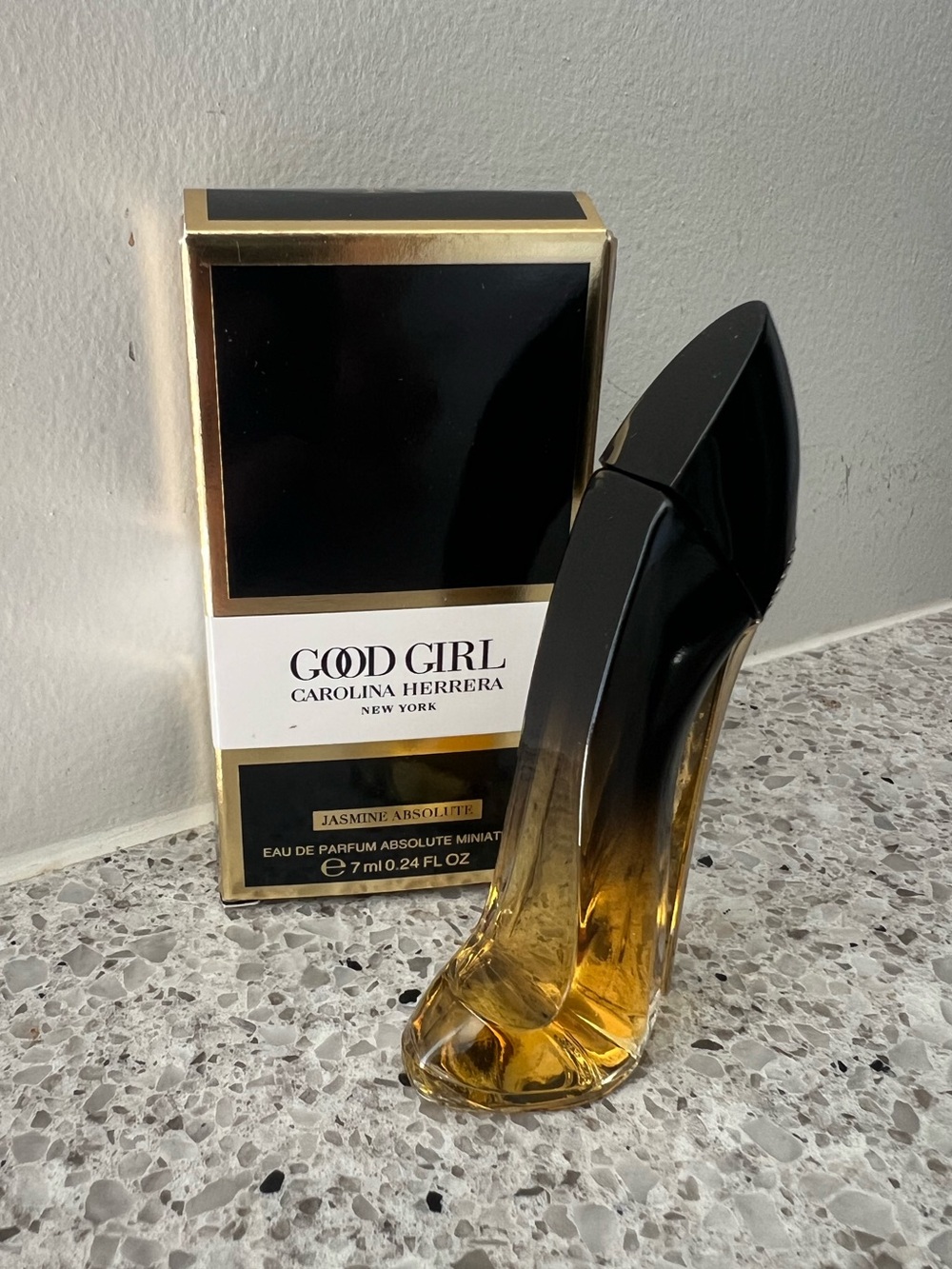 Carolina Herrera Good girl Jasmine Absolute